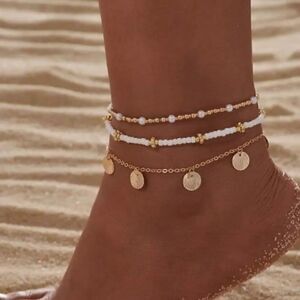 Seashell anklet  S573